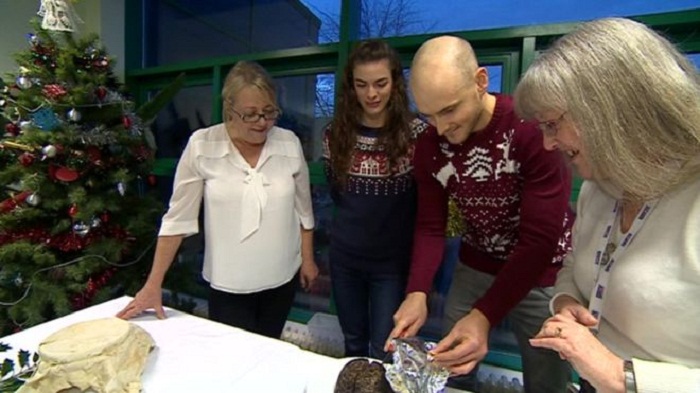 Decades-old Christmas pudding tastes `amazing`